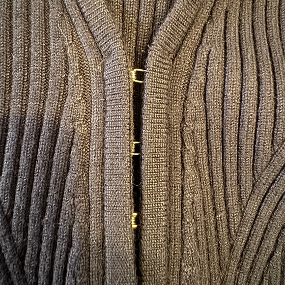 Abercombie and Fitch Black Ribbed Long Sleeve Collared Bodysuit, Clasp Closures - Picture 8 of 10